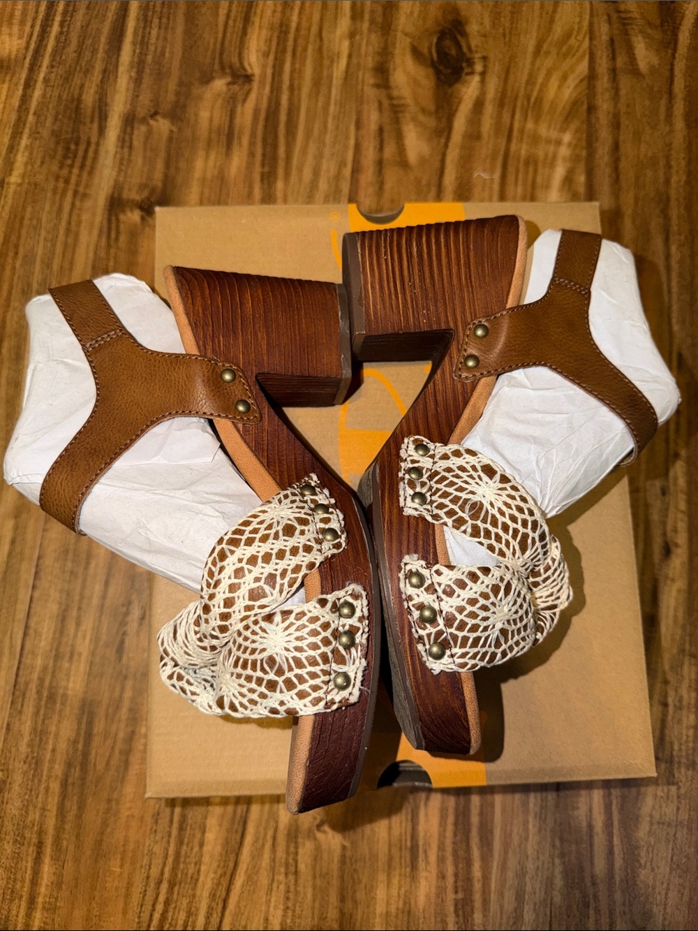 Korks Kirk ease women’s Natalia 9 tan cream crochet platform wedge sandal new - Picture 3 of 5